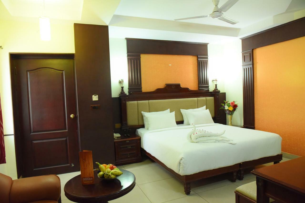 Chendhoor Residency Hotel Tiruchirappalli Ngoại thất bức ảnh