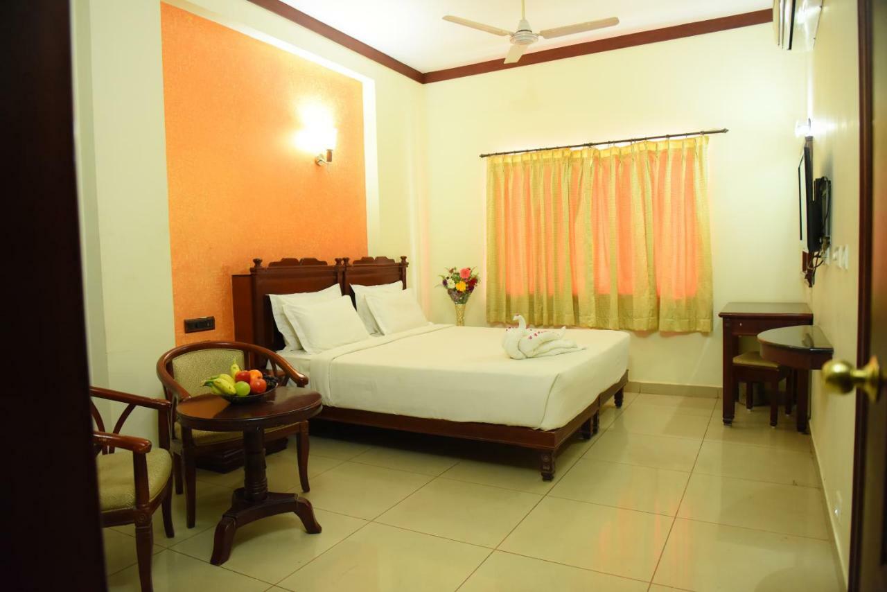 Chendhoor Residency Hotel Tiruchirappalli Ngoại thất bức ảnh