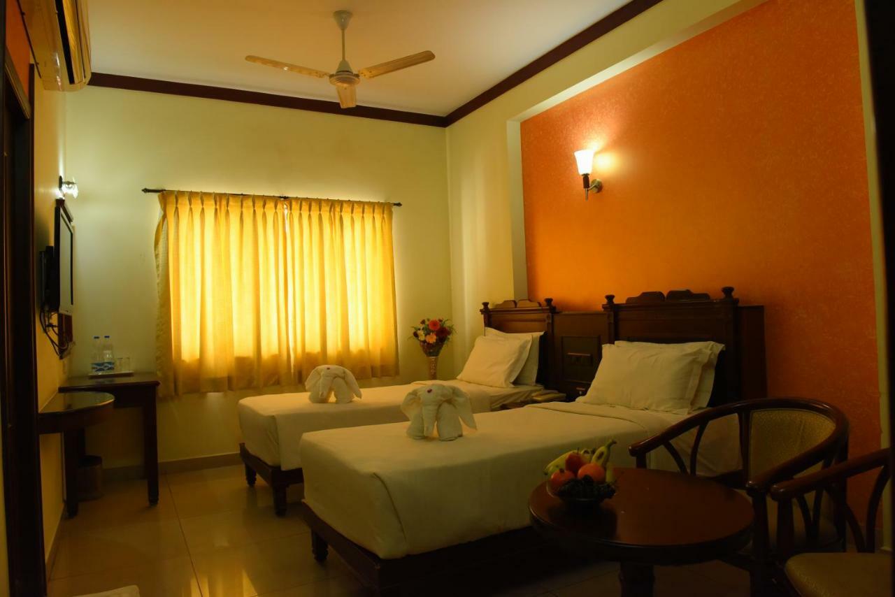Chendhoor Residency Hotel Tiruchirappalli Ngoại thất bức ảnh